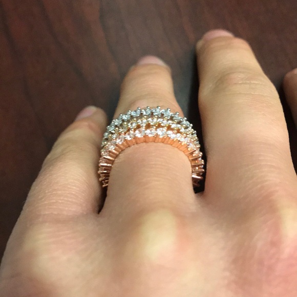 Jewelry - Ring stackable 3 (size 8)